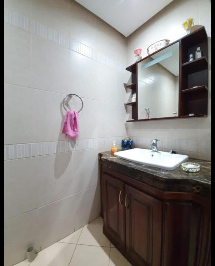 Apartment Jnane California Casablanca